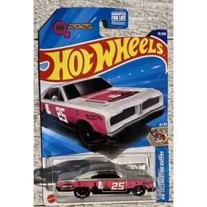 2025 Hot Wheels #76 74 Brazilian Dodge Charger WHITE